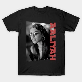 aaliyah monochrome style T-Shirt